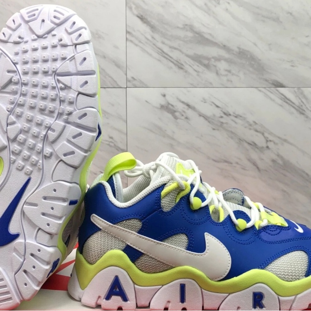 Nike Air Barrage Low BG Athletic Sneakers 'Sprite' 4.5 Youth Size Never Worn - Picture 2 of 5